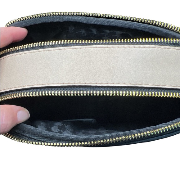 Karl Lagerfeld Black and Cream (Fawn) Crossbody Bag featuring Choupette - Picture 7 of 13